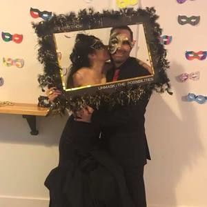 Meet your Posher, Claudia